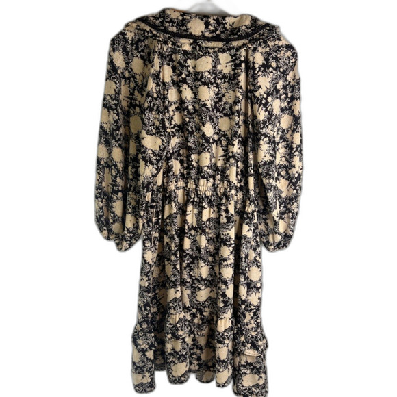 LC Lauren Conrad Black Floral 3/4 Sleeve Fit & Flare Ruffled Skirt Dress Sz MD - Picture 2 of 12